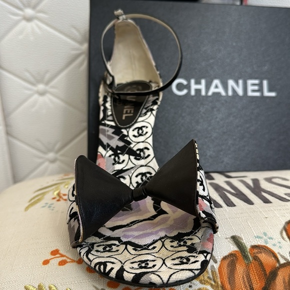 🌺🌺 CHANEL SANDALS SIZE 38.5 - Picture 6 of 10